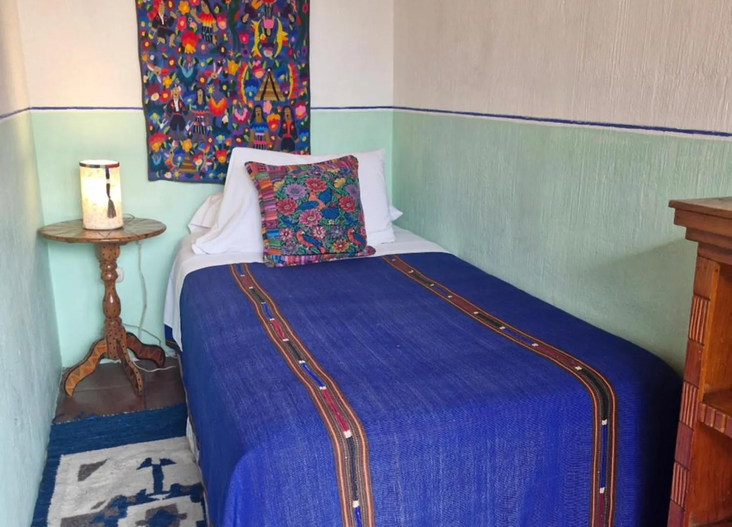 Yellow House Hostel B&B Antigua 0*,