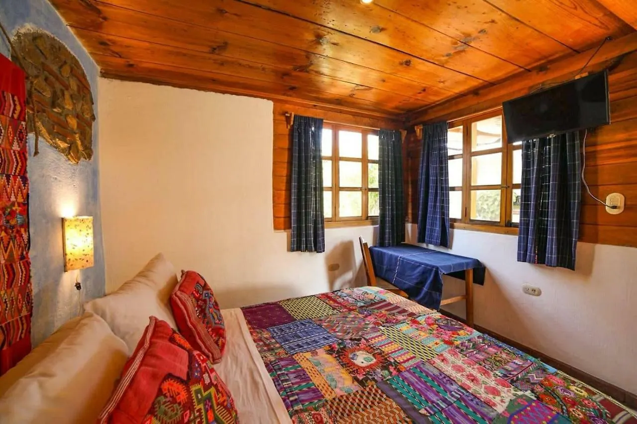Yellow House Hostel B&B Antigua 0*,  Guatemala