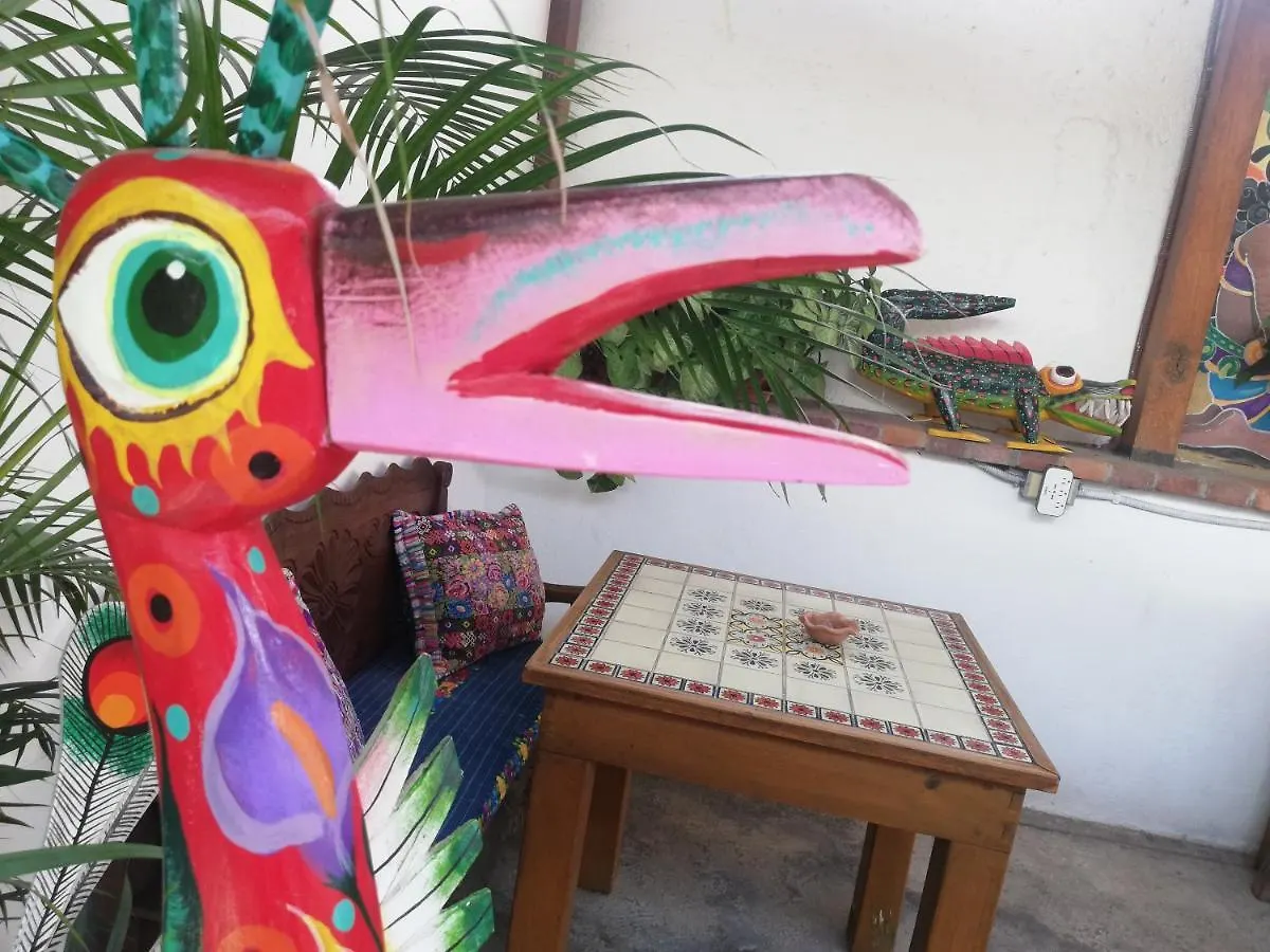 Yellow House Hostel B&B Antigua Guatemala